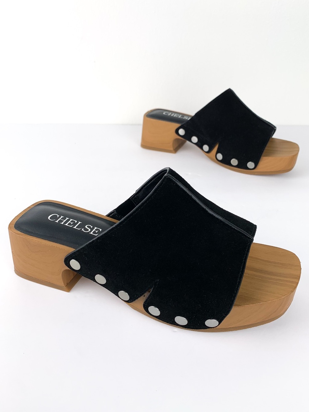 Chelsea & Violet platform clog sandals black faux suede faux wood size 6